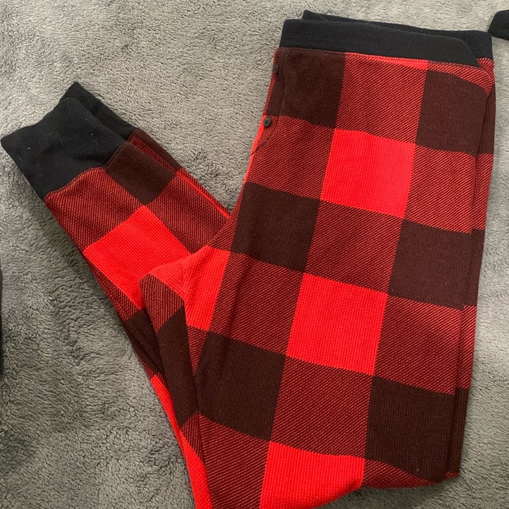 Old Navy pajama pants red plaid jogger